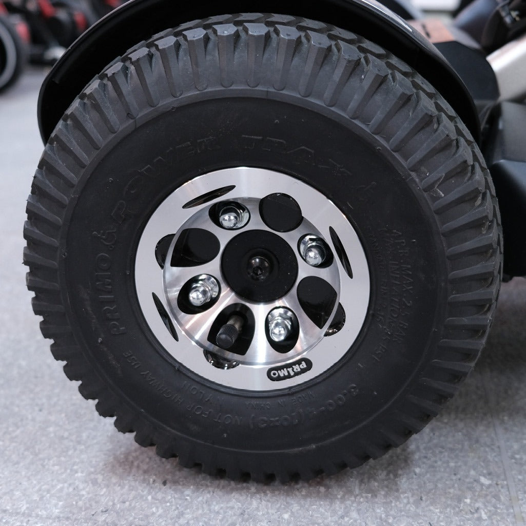 SolaxOmni-Wheel Power ChairPC1100